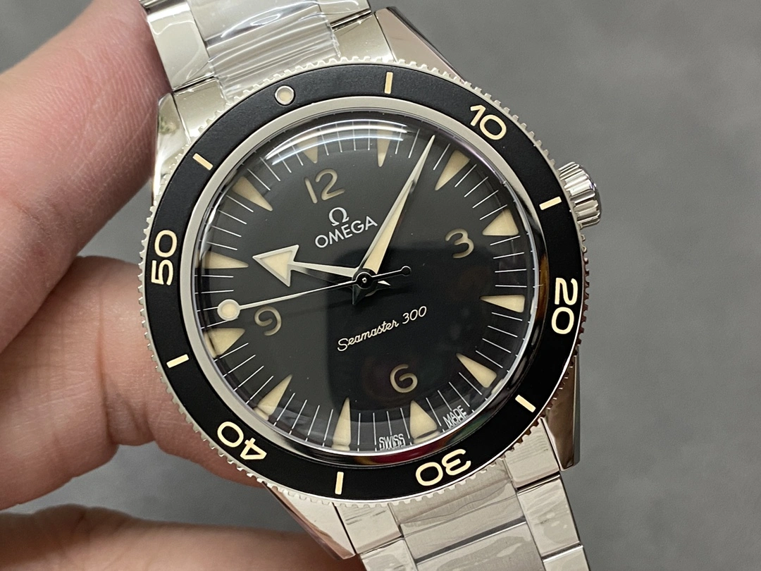 Functional CBD Factory Omega Seamaster 300 Heritage 41mm Black Sandwich Dial Stainless Steel Bracelet (234.30.41.21.01.001) 1:1 Super Clone – DD8912 Movement 248